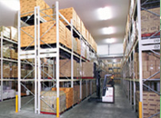 パレットラック（重量棚）